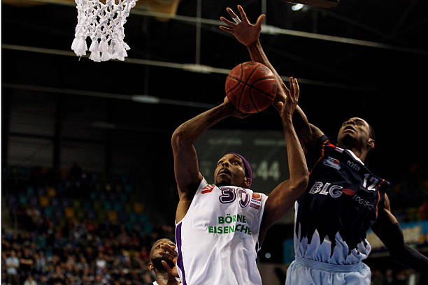 效力皇马 效力皇马